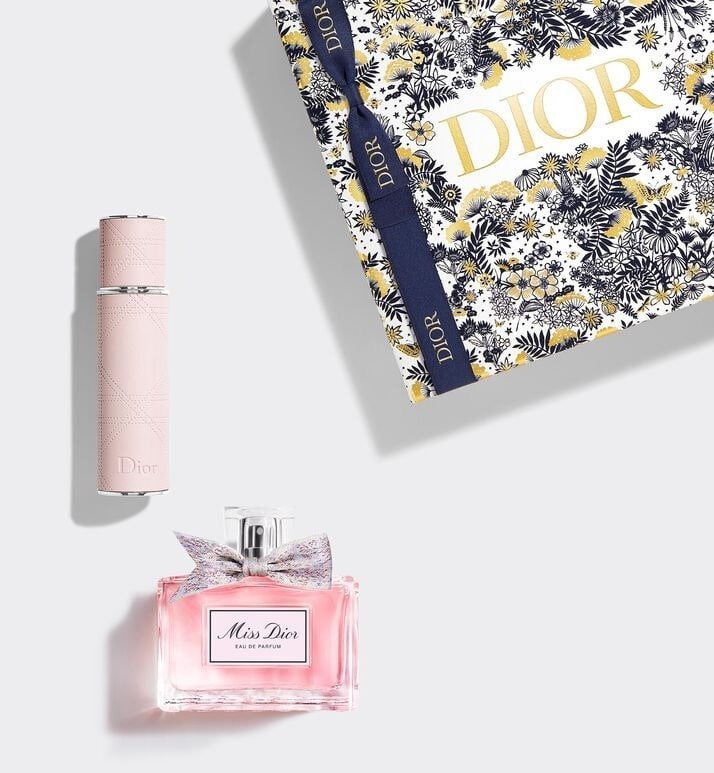 Dior(ディオール)クリスマスコフレ2021の予約日はいつ？販売店舗や通販 